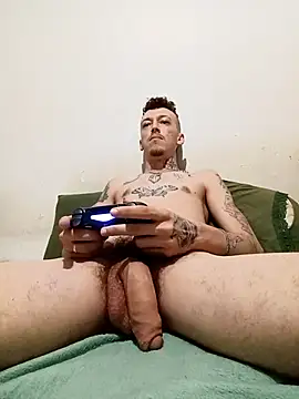 Snapshot of RuivoDotado24cm chatting on October 19, 2025, 2:36 am RuivoDotado24cm online show from October 19, 2025, 2:36 am