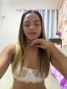 Snapshot of safadinhaquenteW chatting on June 12, 2026, 1:47 am safadinhaquenteW online show from June 12, 2026, 1:47 am