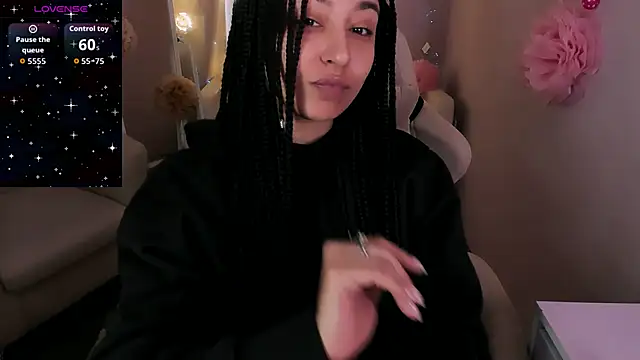 Aisha Goldstein online show from April 5, 2026, 5:58 am