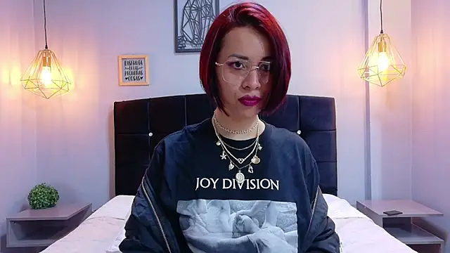 Snapshot of CHARLOTTE_DIOR_ chatting on October 14, 2025, 6:14 am CHARLOTTE DIOR online show from October 14, 2025, 6:14 am