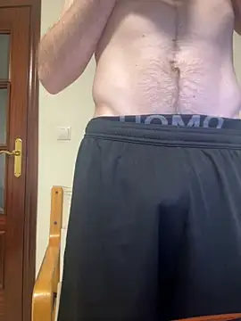 Snapshot of ZorroRomeo chatting on October 22, 2025, 8:03 am ZorroRomeo online show from October 22, 2025, 8:03 am