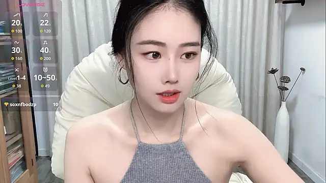 Snapshot of XFDLL-BAOBEI chatting on October 30, 2025, 2:43 am XFDLL-BAOBEI online show from October 30, 2025, 2:43 am