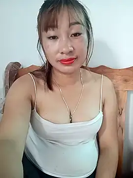 Linh sexyy online show from June 28, 2026, 1:45 am