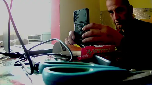 Snapshot of Titinceto88 chatting on December 2, 2025, 11:12 am Titinceto88 online show from December 2, 2025, 11:12 am