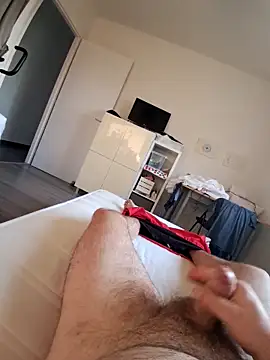 nico33000a online show from February 25, 2026, 4:51 pm