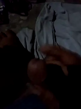 Parjoo1234 online show from November 5, 2025, 1:36 pm