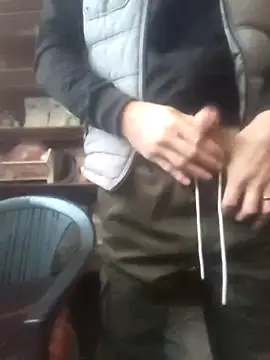 szabi1995 online show from November 26, 2025, 8:14 am