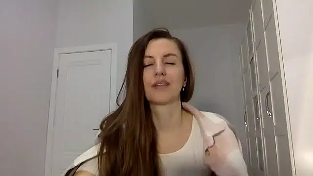 Melivorra online show from April 10, 2026, 9:33 pm