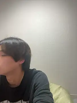 Snapshot of nagi_112 chatting on March 12, 2026, 2:10 pm nagi 112 online show from March 12, 2026, 2:10 pm