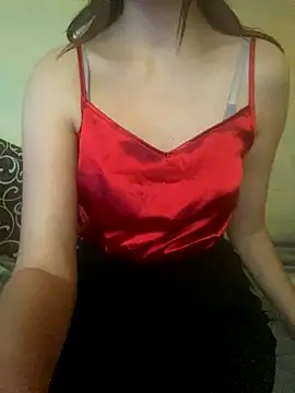 Snapshot of KittieCreme chatting on November 5, 2025, 8:28 am KittieCreme online show from November 5, 2025, 8:28 am