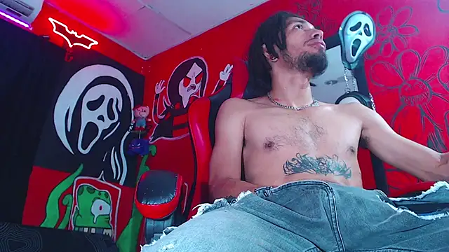 Monsterdominationx online show from December 15, 2025, 1:17 pm