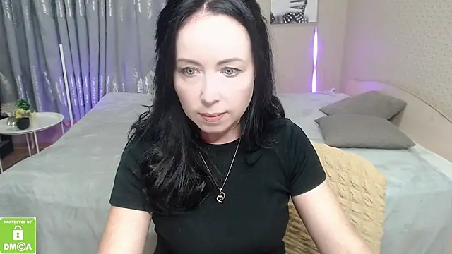 Snapshot of beautiful_moon3 chatting on October 30, 2025, 12:58 pm beautiful moon3 online show from October 30, 2025, 12:58 pm