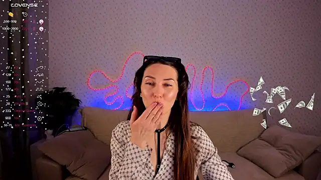 Lilith Sora online show from February 6, 2026, 8:49 pm