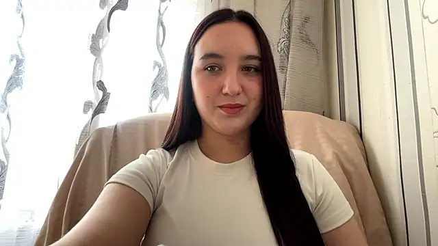 Snapshot of DaisyMolly chatting on November 17, 2025, 10:08 am DaisyMolly online show from November 17, 2025, 10:08 am