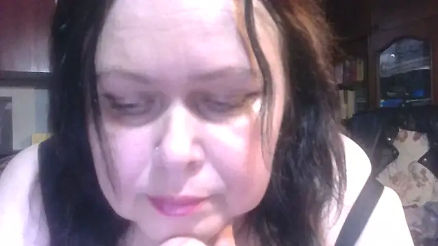 Snapshot of CharleeKendall chatting on December 14, 2025, 1:06 pm CharleeKendall online show from December 14, 2025, 1:06 pm