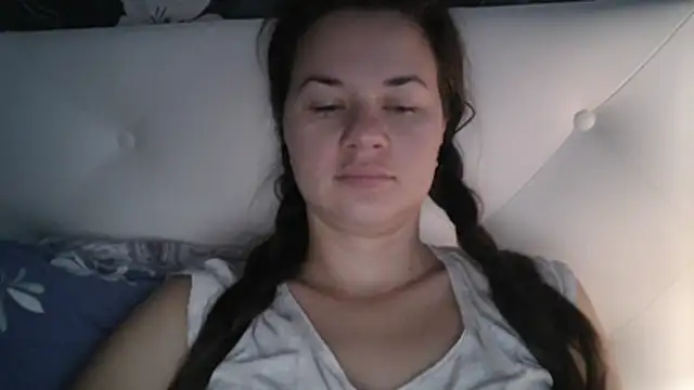 Snapshot of GiaaCaranggi chatting on November 23, 2025, 5:28 am GiaaCaranggi online show from November 23, 2025, 5:28 am