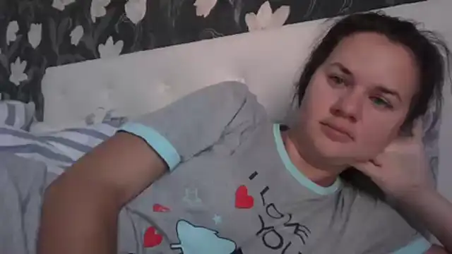 Snapshot of GiaaCaranggi chatting on November 14, 2025, 6:17 am GiaaCaranggi online show from November 14, 2025, 6:17 am