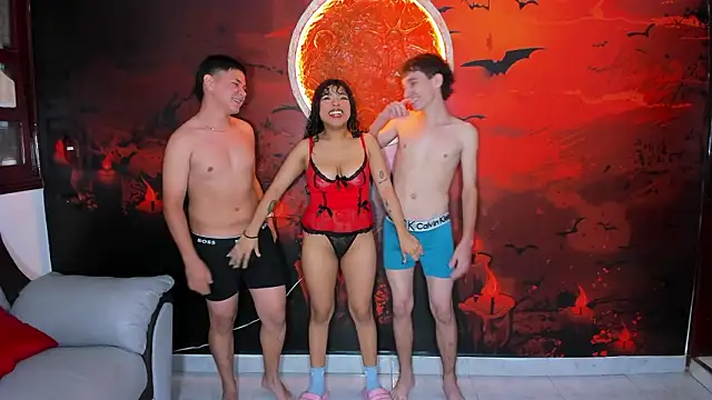 mycolection girls online show from March 12, 2026, 9:41 pm