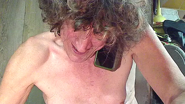 OldManOnline online show from December 19, 2025, 5:43 am