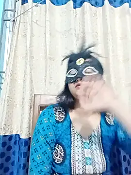 Hot Baby250 online show from December 5, 2025, 12:37 pm