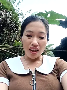 Snapshot of -Paige- chatting on October 30, 2025, 12:42 am -Paige- online show from October 30, 2025, 12:42 am