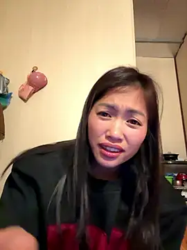 Snapshot of -Paige- chatting on January 15, 2026, 10:29 am -Paige- online show from January 15, 2026, 10:29 am