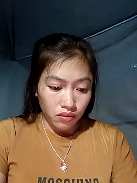 Snapshot of -Paige- chatting on December 3, 2025, 11:53 am -Paige- online show from December 3, 2025, 11:53 am