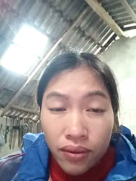 Snapshot of -Paige- chatting on December 1, 2025, 2:12 am -Paige- online show from December 1, 2025, 2:12 am