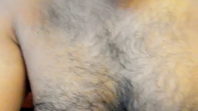 katcum02 online show from April 18, 2026, 10:32 pm