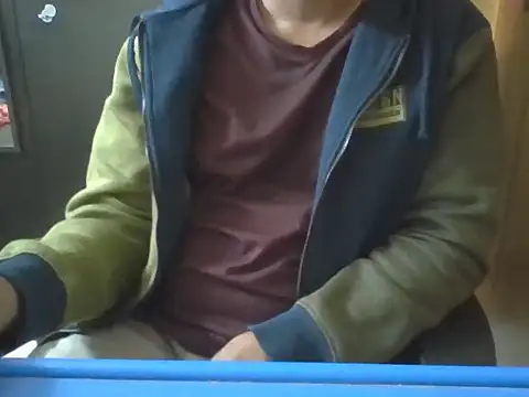 Snapshot of mpl_sub4 chatting on December 3, 2025, 1:21 pm mpl sub4 online show from December 3, 2025, 1:21 pm