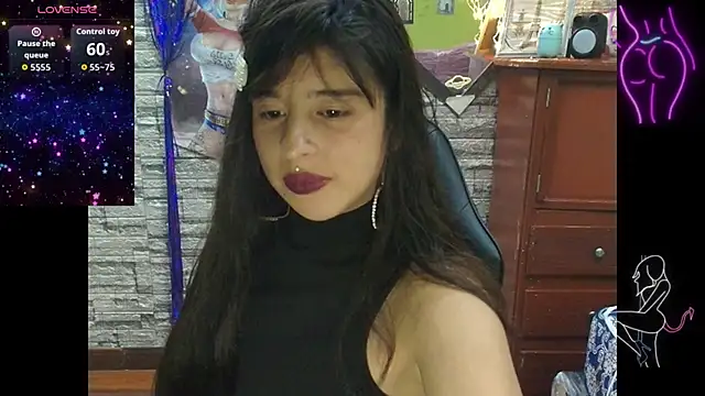 Snapshot of playboybunny-- chatting on October 29, 2025, 6:51 pm playboybunny-- online show from October 29, 2025, 6:51 pm