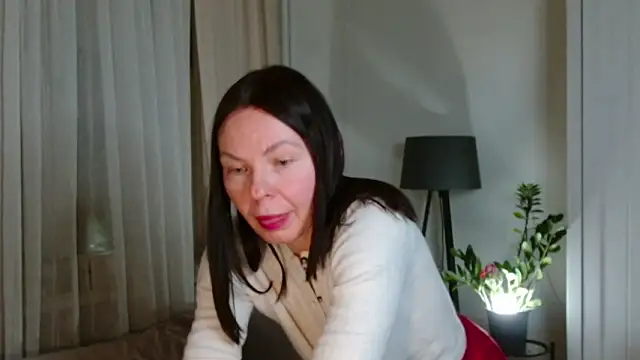 LittleNicolee online show from February 10, 2026, 8:41 pm