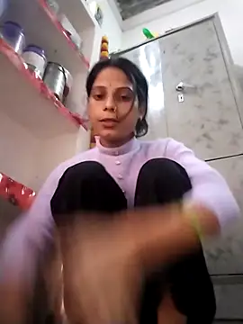 Snapshot of Nitya_hot chatting on November 28, 2025, 3:07 am Nitya hot online show from November 28, 2025, 3:07 am