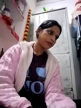 Snapshot of Nitya_hot chatting on November 24, 2025, 4:18 pm Nitya hot online show from November 24, 2025, 4:18 pm