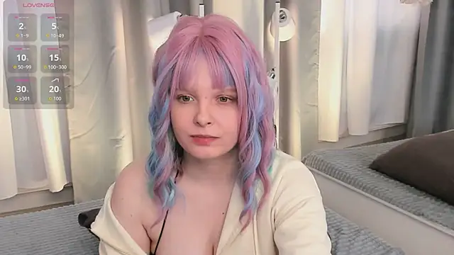 Stacy Starr online show from March 26, 2026, 6:11 am