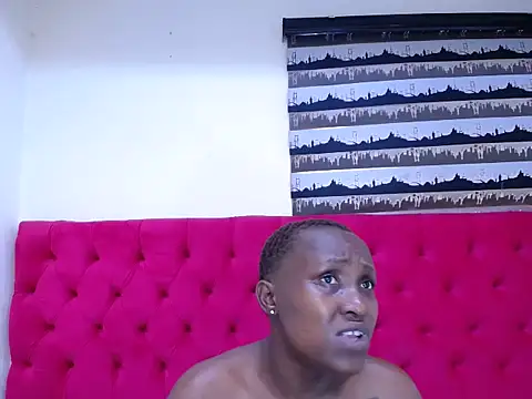 Amberdiamondmmm online show from October 27, 2025, 11:22 am