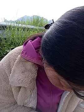 siusiu-00 online show from November 15, 2025, 2:37 am