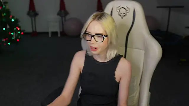 Jessica start online show from December 18, 2025, 11:14 am