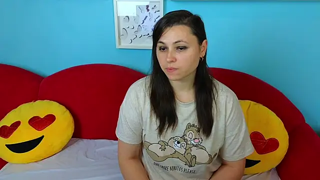 Snapshot of Soft_Lilly chatting on November 17, 2025, 6:06 am Soft Lilly online show from November 17, 2025, 6:06 am