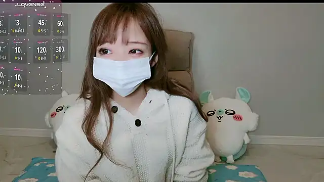 MIZUHO 05 online show from December 2, 2025, 1:35 pm