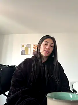 Cara-Hadley online show from November 3, 2025, 1:15 pm