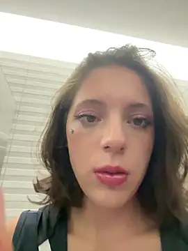 Ryan ruru online show from March 5, 2026, 3:52 pm