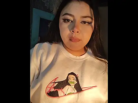 Snapshot of EliaStone05 chatting on January 14, 2026, 6:17 am EliaStone05 online show from January 14, 2026, 6:17 am