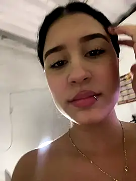 cristalxxx hott online show from December 3, 2025, 5:19 am