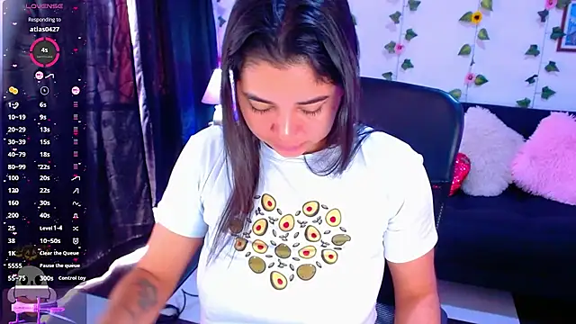 Snapshot of HaannaAGT chatting on November 1, 2025, 4:12 pm HaannaAGT online show from November 1, 2025, 4:12 pm