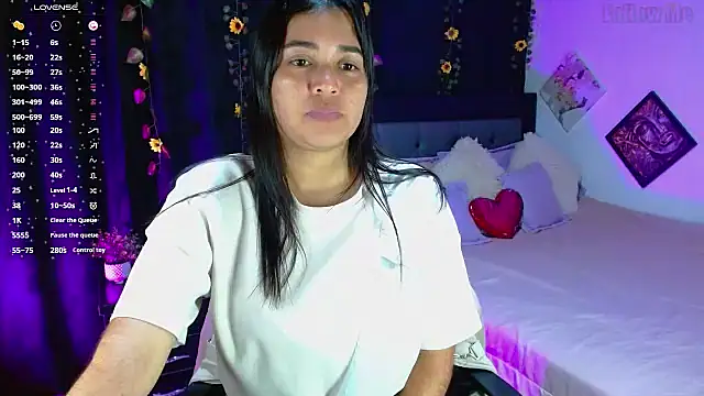 Snapshot of HaannaAGT chatting on October 14, 2025, 12:22 am HaannaAGT online show from October 14, 2025, 12:22 am