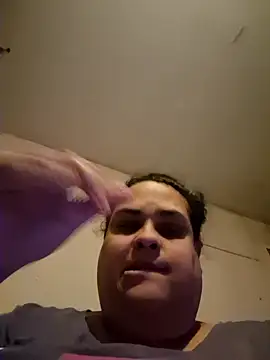 Snapshot of BigBusty_VoluptuousMilfX chatting on December 2, 2025, 4:41 pm BigBusty VoluptuousMilfX online show from December 2, 2025, 4:41 pm