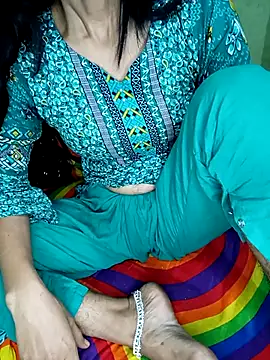 Night Queen3 online show from November 13, 2025, 3:27 pm