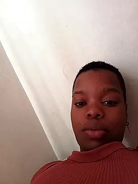 SexyLatoya05 online show from December 5, 2025, 6:23 am