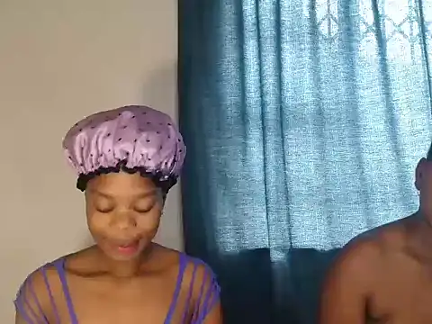 SexyLatoya05 online show from November 2, 2025, 5:45 am